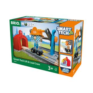 brio smart tech engine set with action tunnels